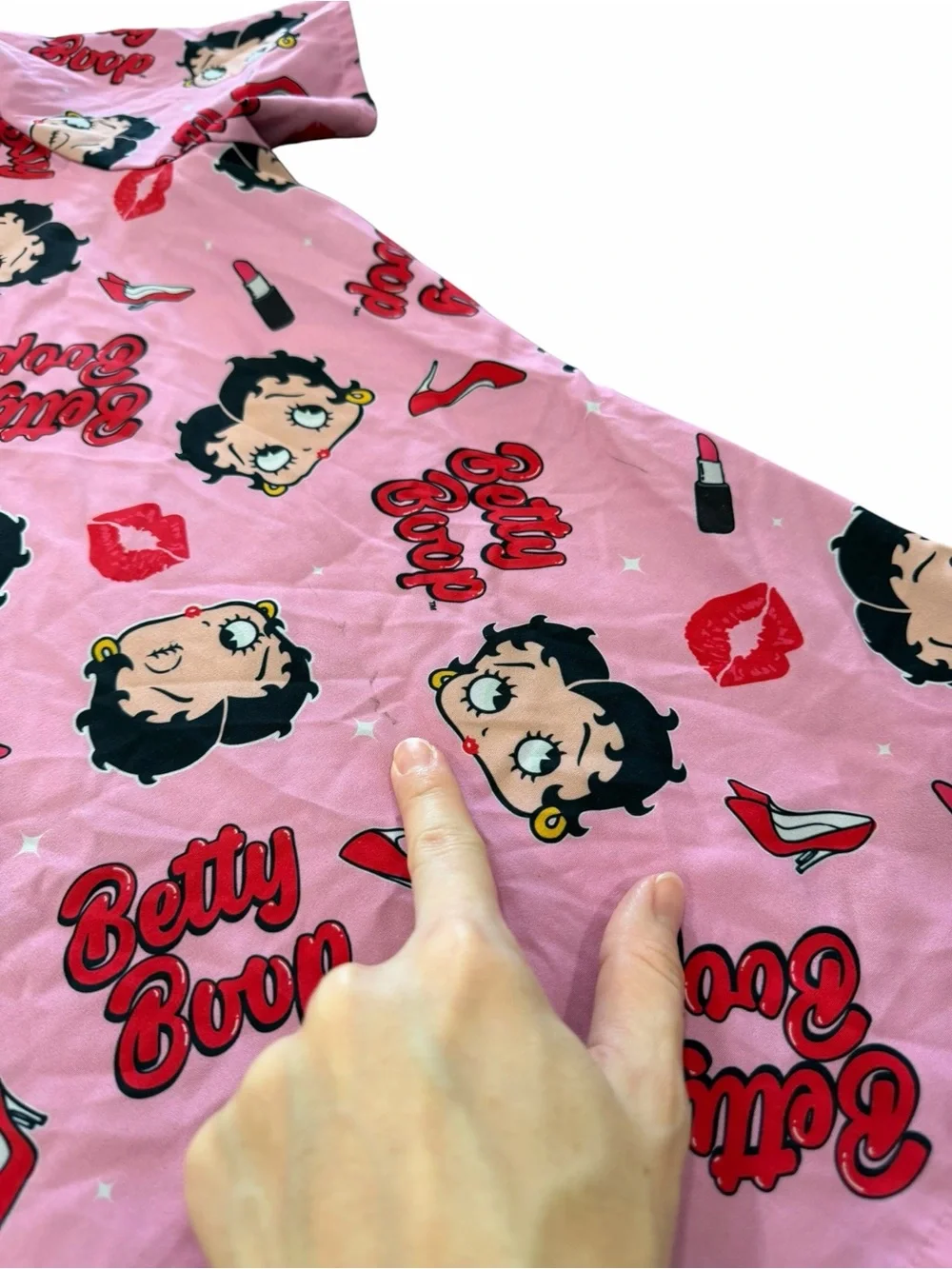 Fleischer Studios Pink Betty Boop Graphic Scrubs Medical Top XL